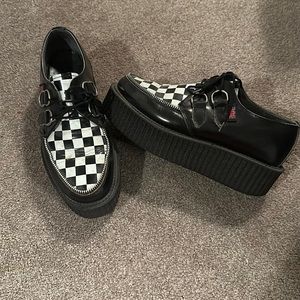 ORIGINAL TUK PLATFORM SHOES